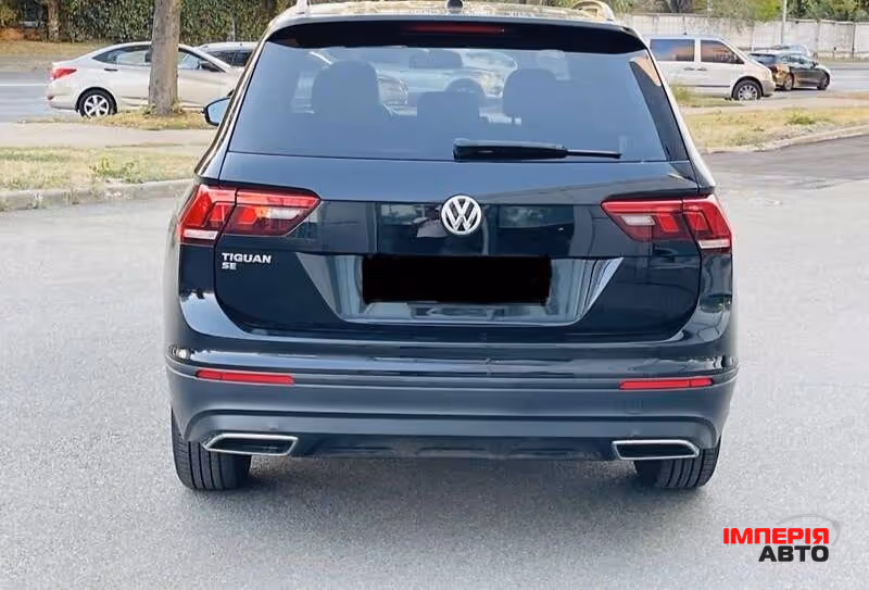 Volkswagen Tiguan - фото 3