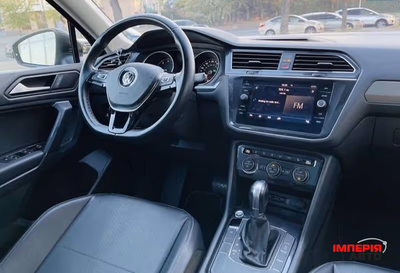 Volkswagen Tiguan - фото 21