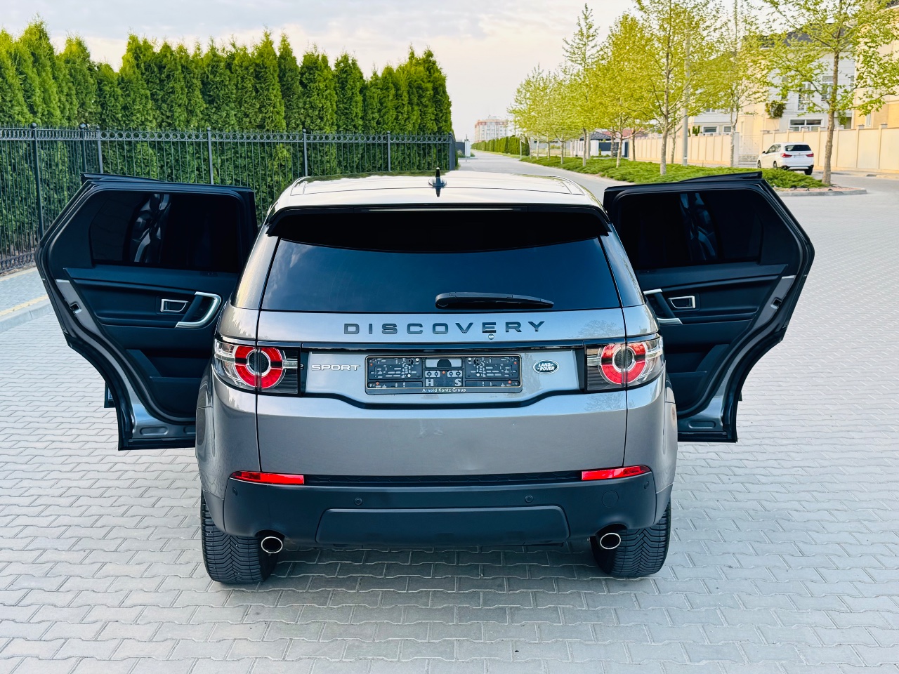 Land Rover Discovery Sport - фото 24