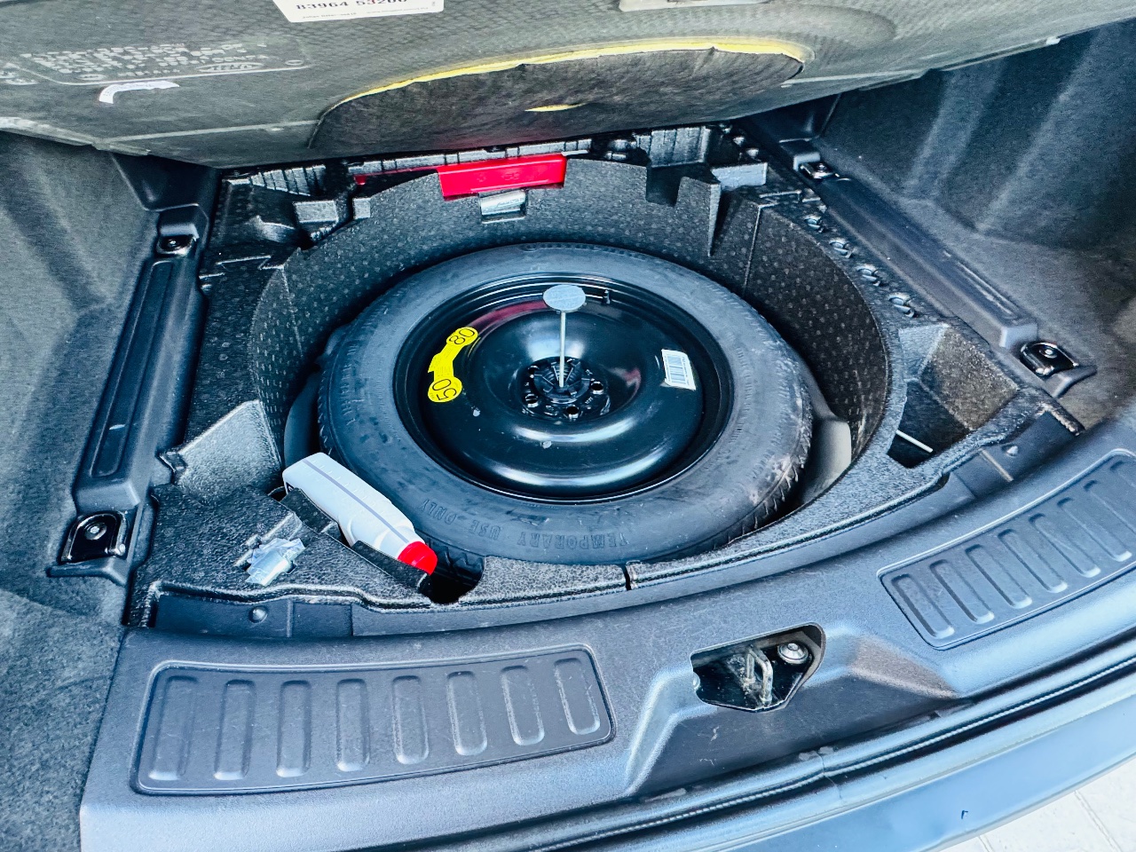 Land Rover Discovery Sport - фото 5