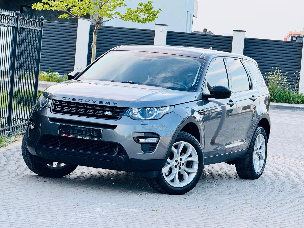 Land Rover Discovery Sport - фото 15