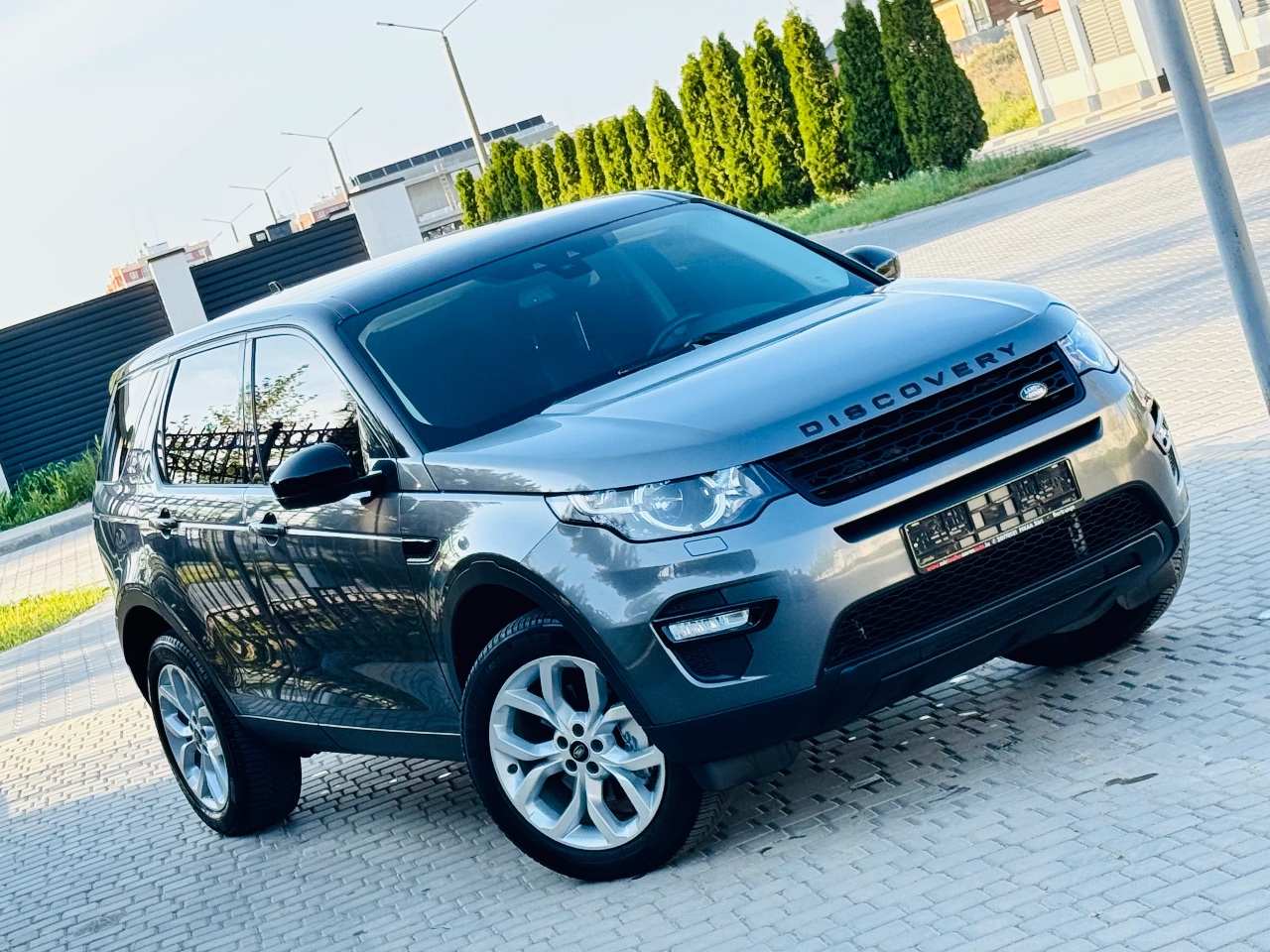 Land Rover Discovery Sport - фото 6