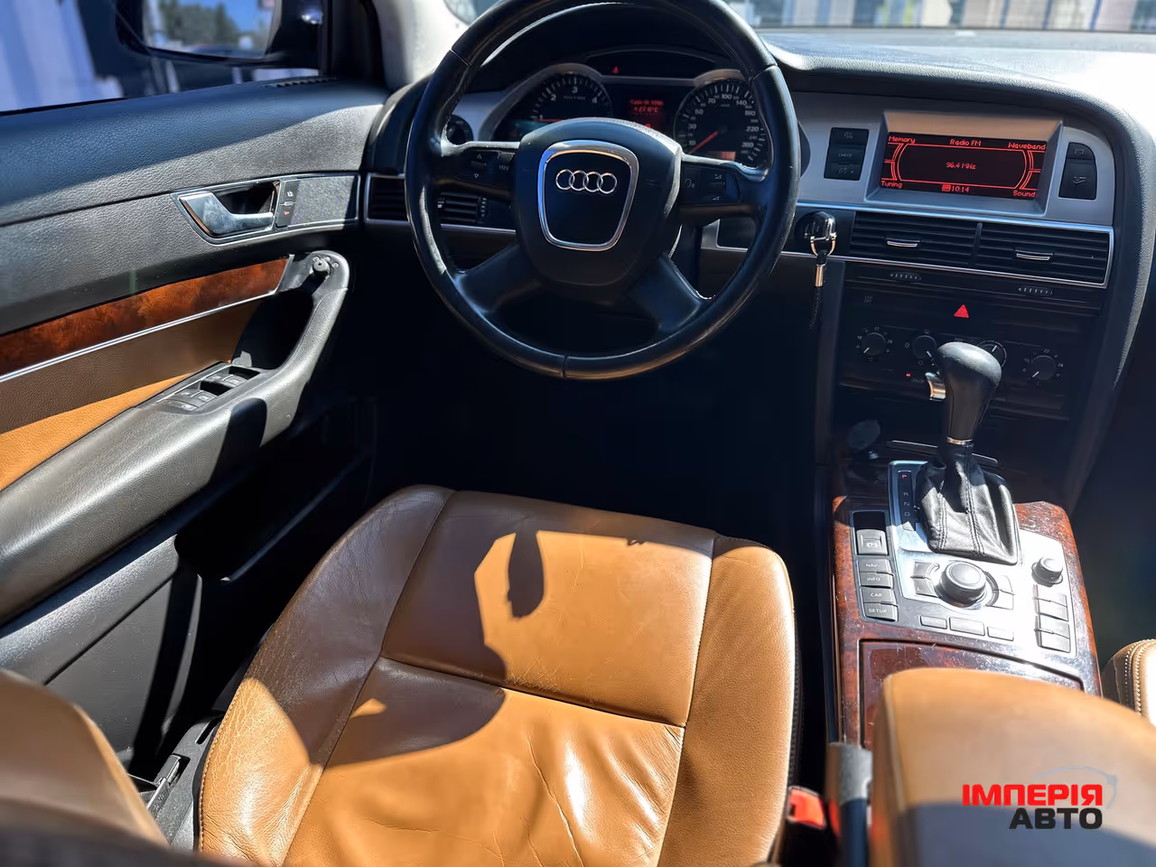 Audi A6 - фото 15