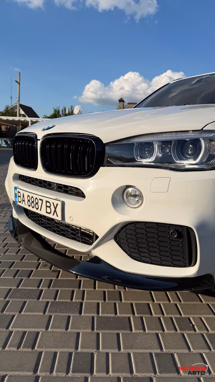 BMW X5 - фото 8