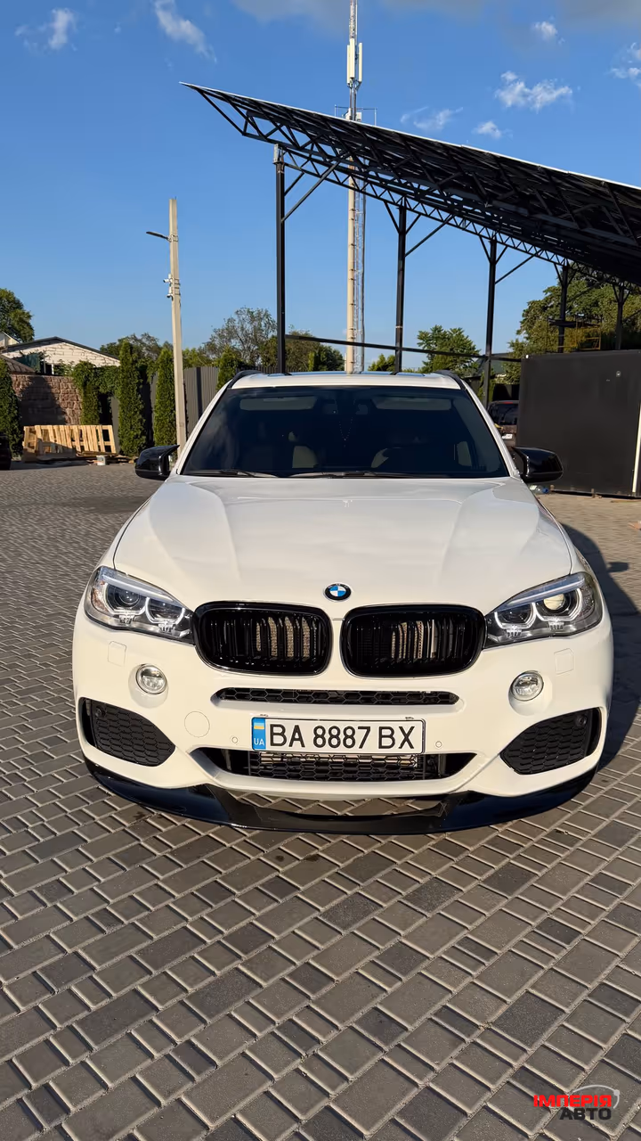 BMW X5 - фото 2