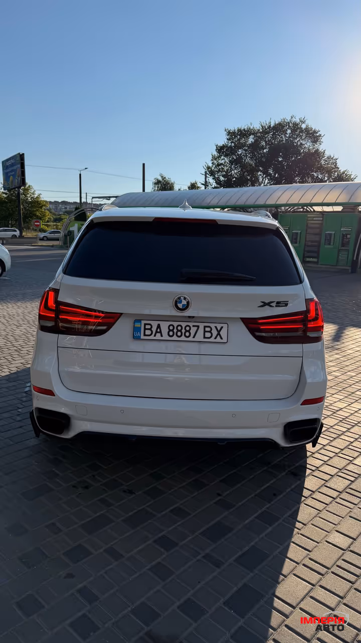 BMW X5 - фото 5
