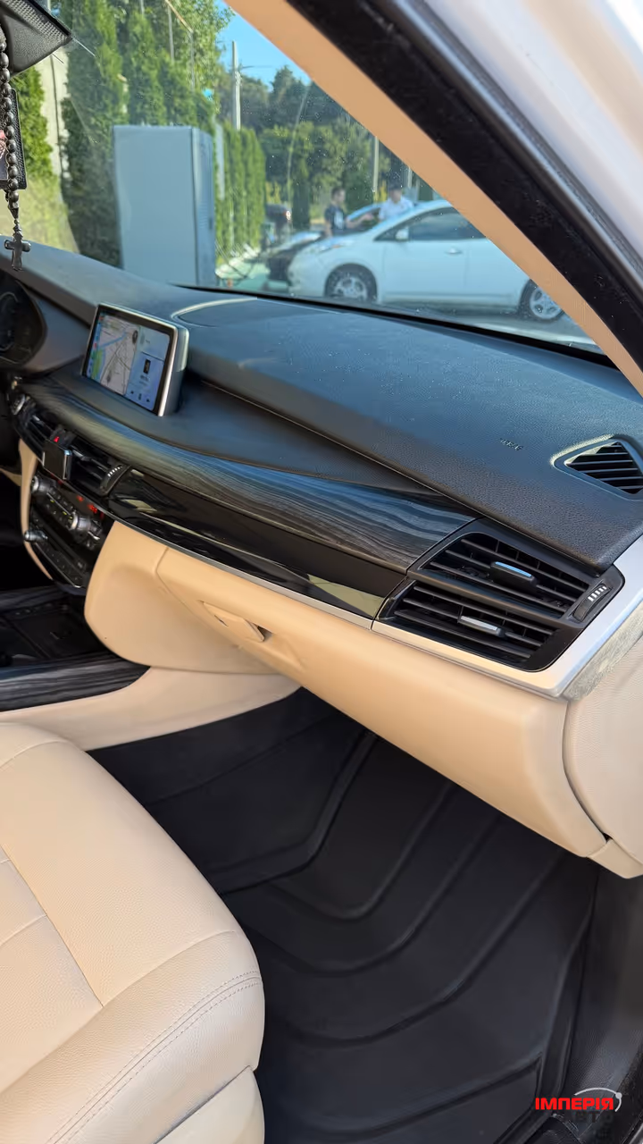 BMW X5 - фото 26