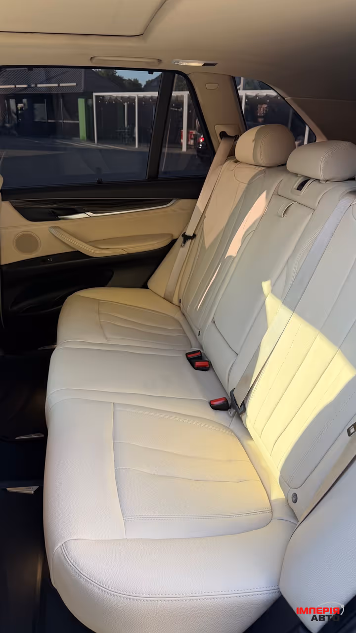 BMW X5 - фото 20
