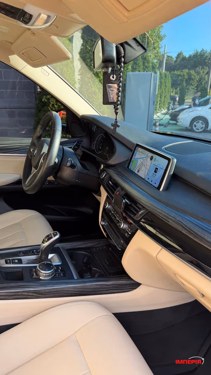 BMW X5 - фото 28