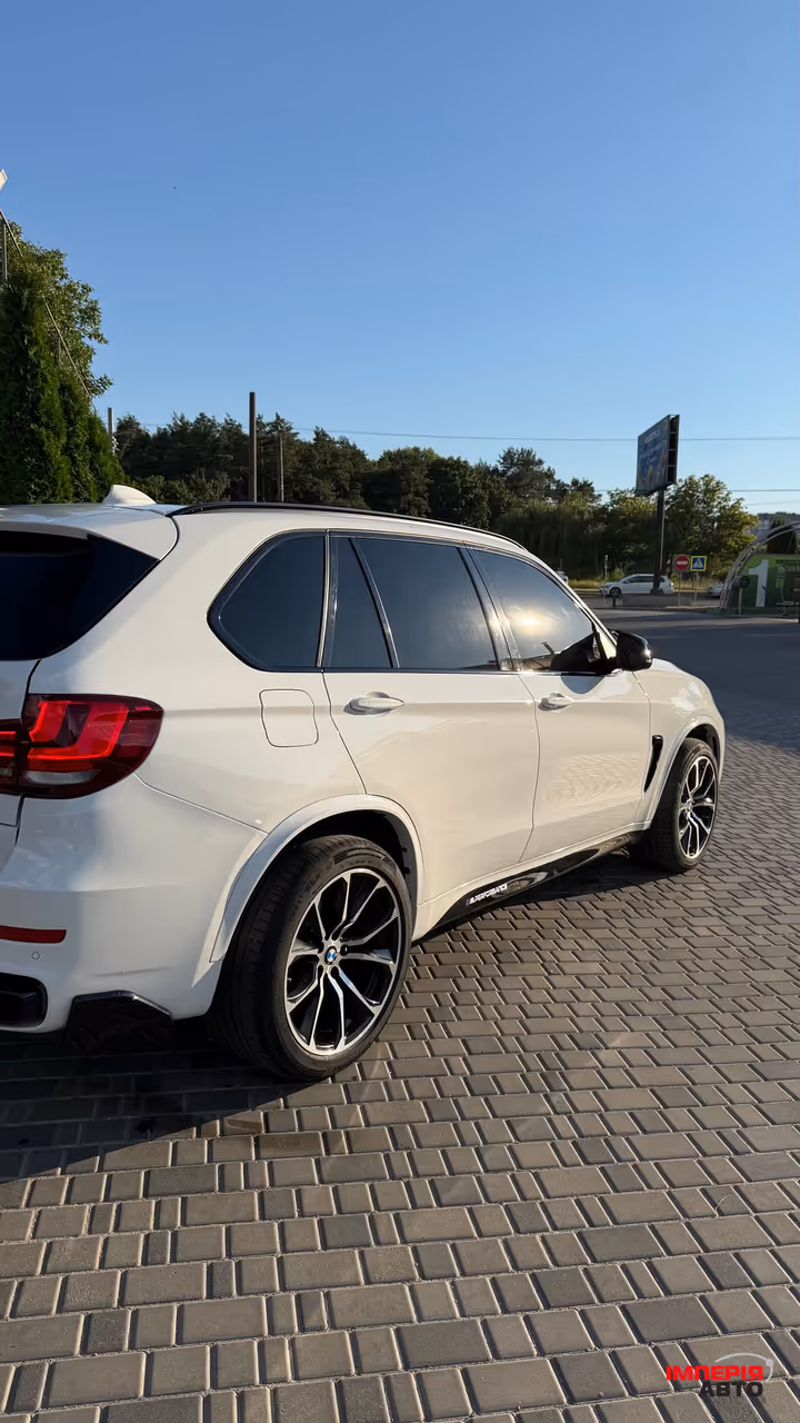 BMW X5 - фото 3