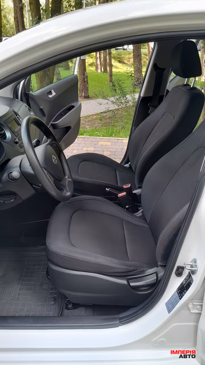 Hyundai i10 - фото 8