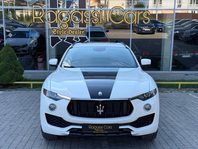 Maserati Levante - фото 4