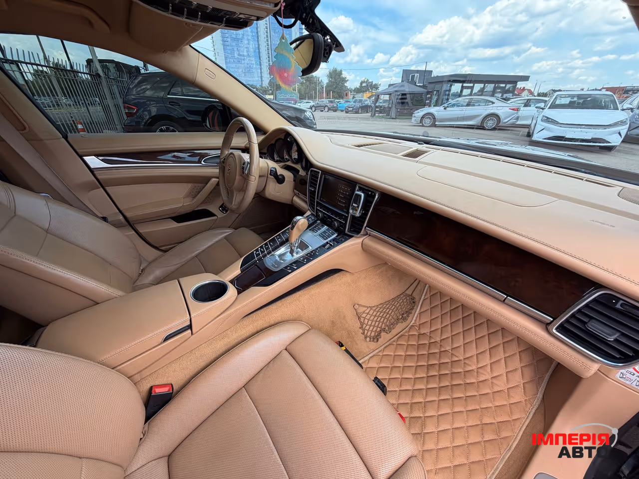 Porsche Panamera - фото 16
