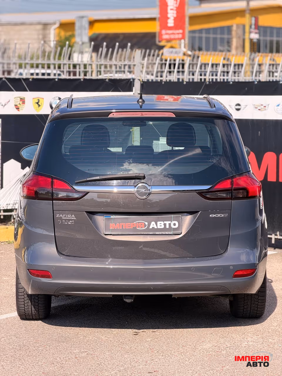 Opel Zafira - фото 2