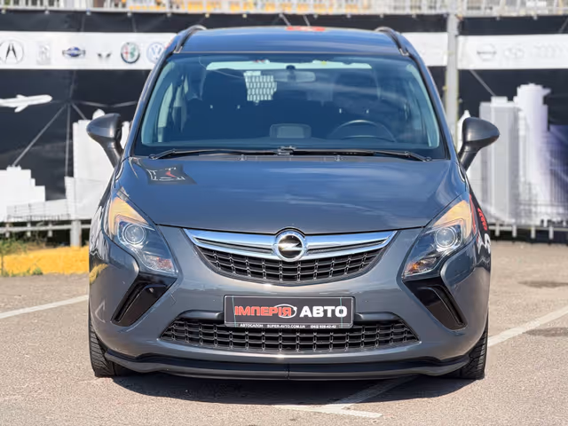 Opel Zafira - фото 3