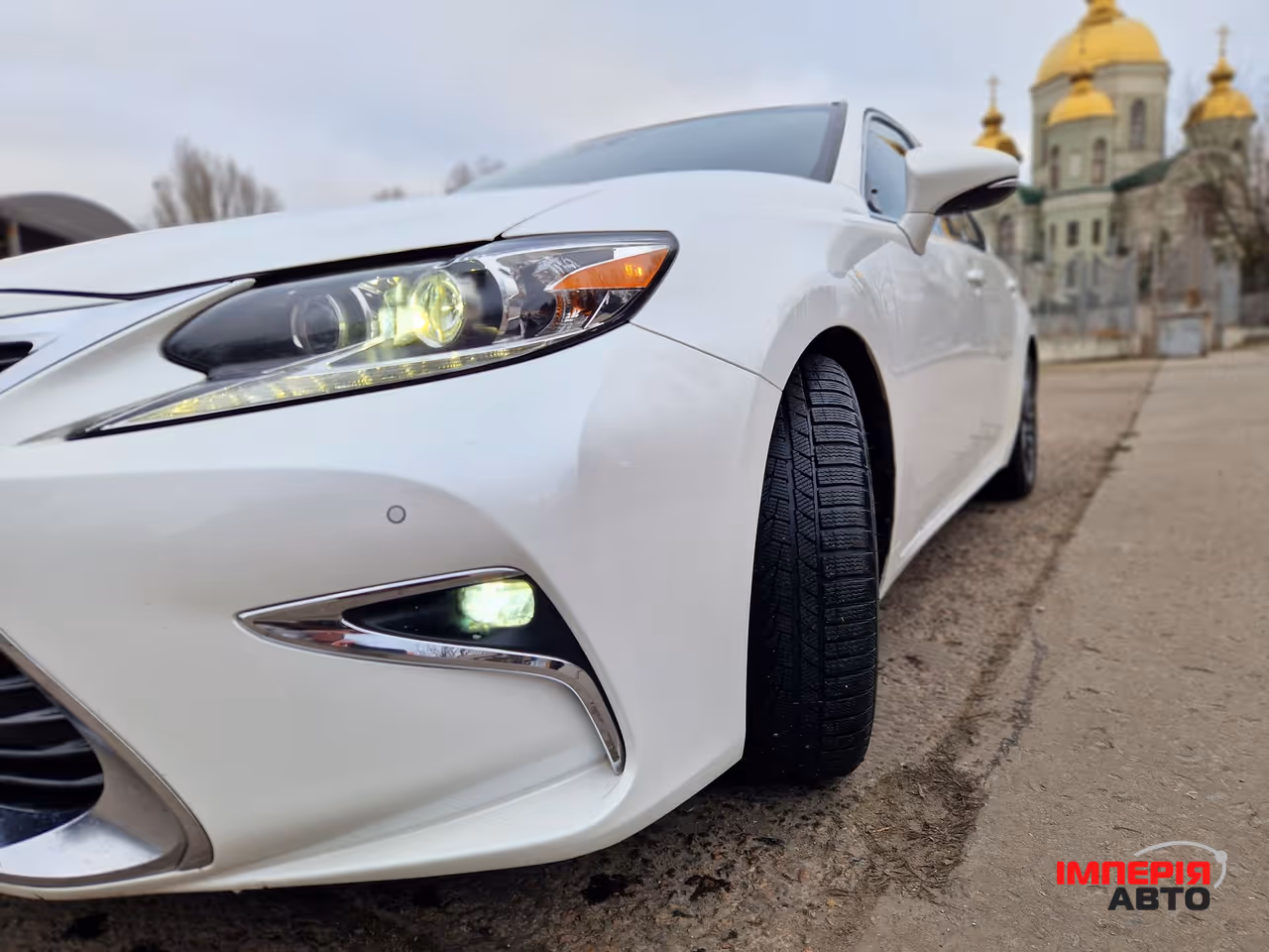 Lexus ES - фото 10