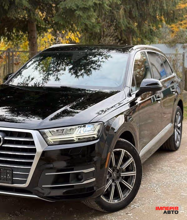 Audi Q7 - фото 2