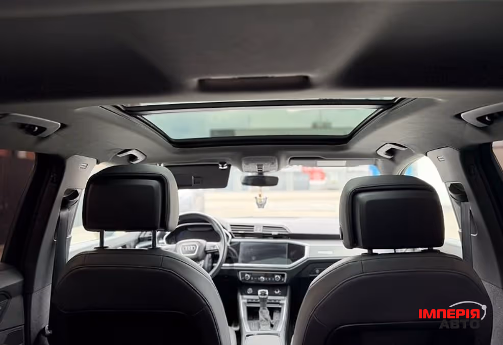 Audi Q3 - фото 7
