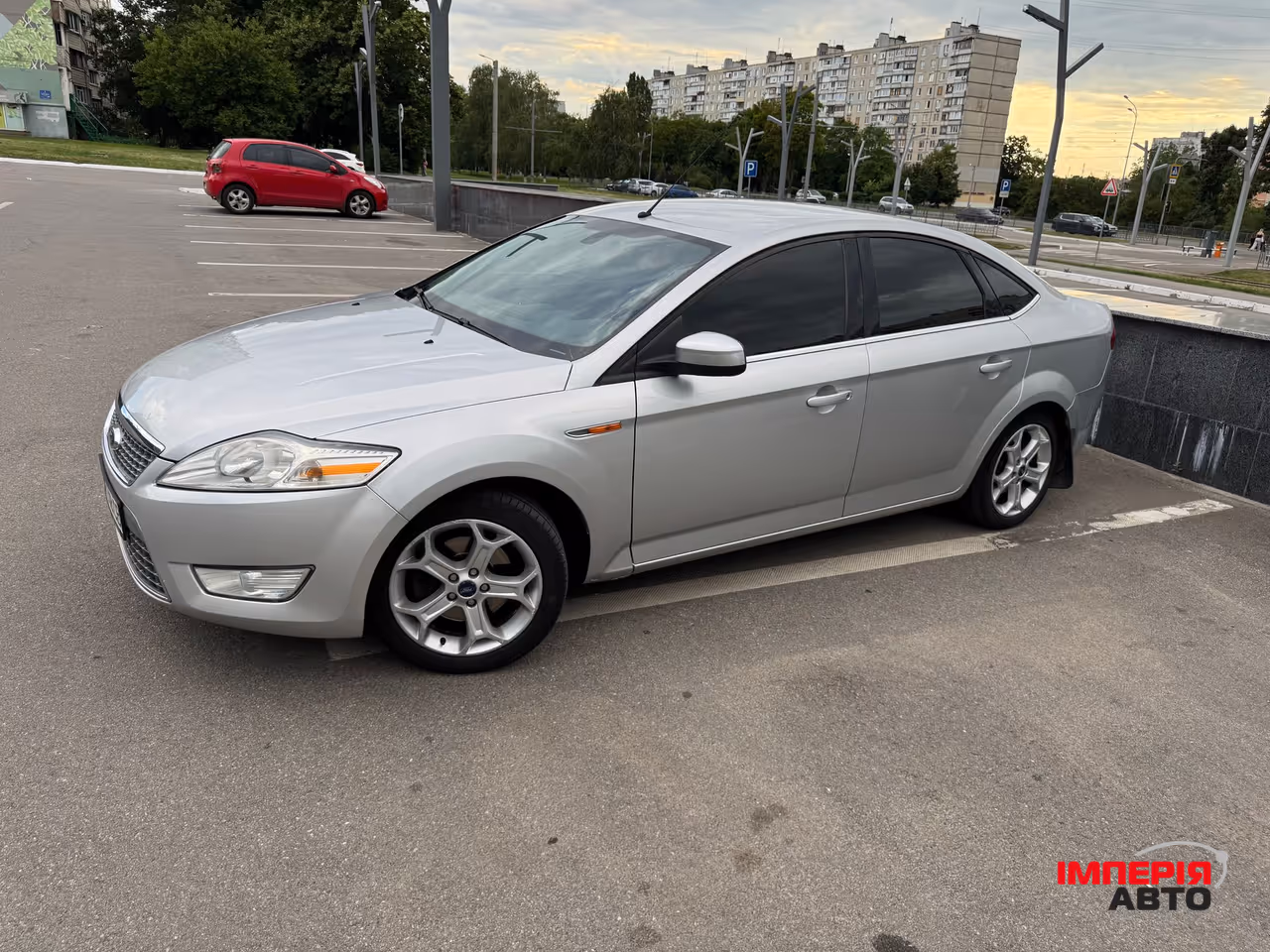 Ford Mondeo - фото 12
