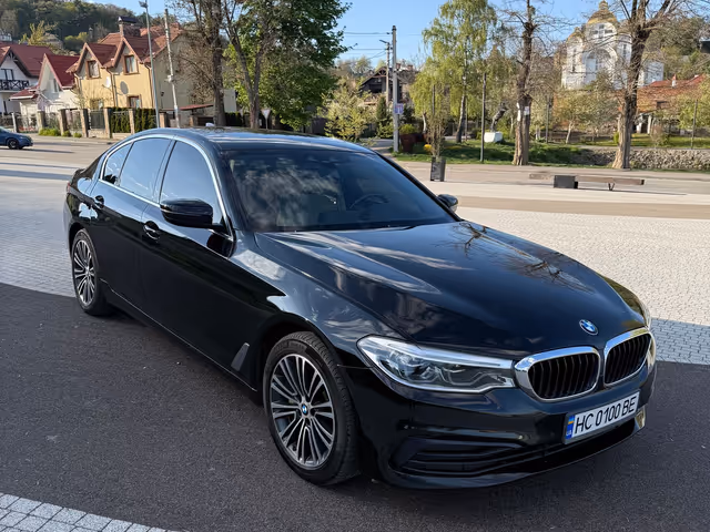 BMW 5 серії - фото 2