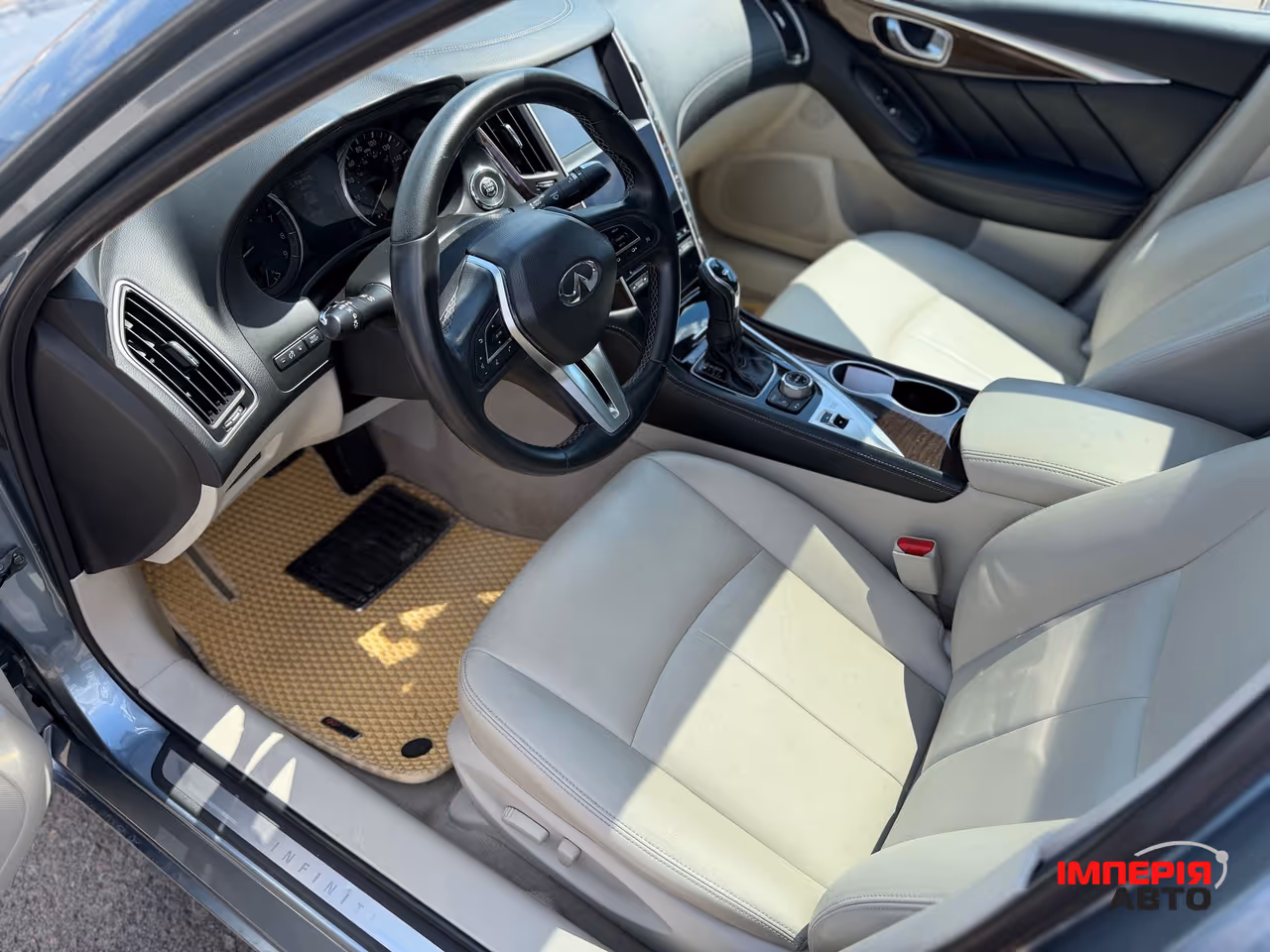 Infiniti Q50 - фото 7