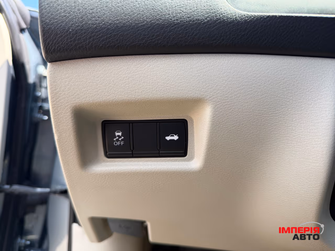 Infiniti Q50 - фото 9