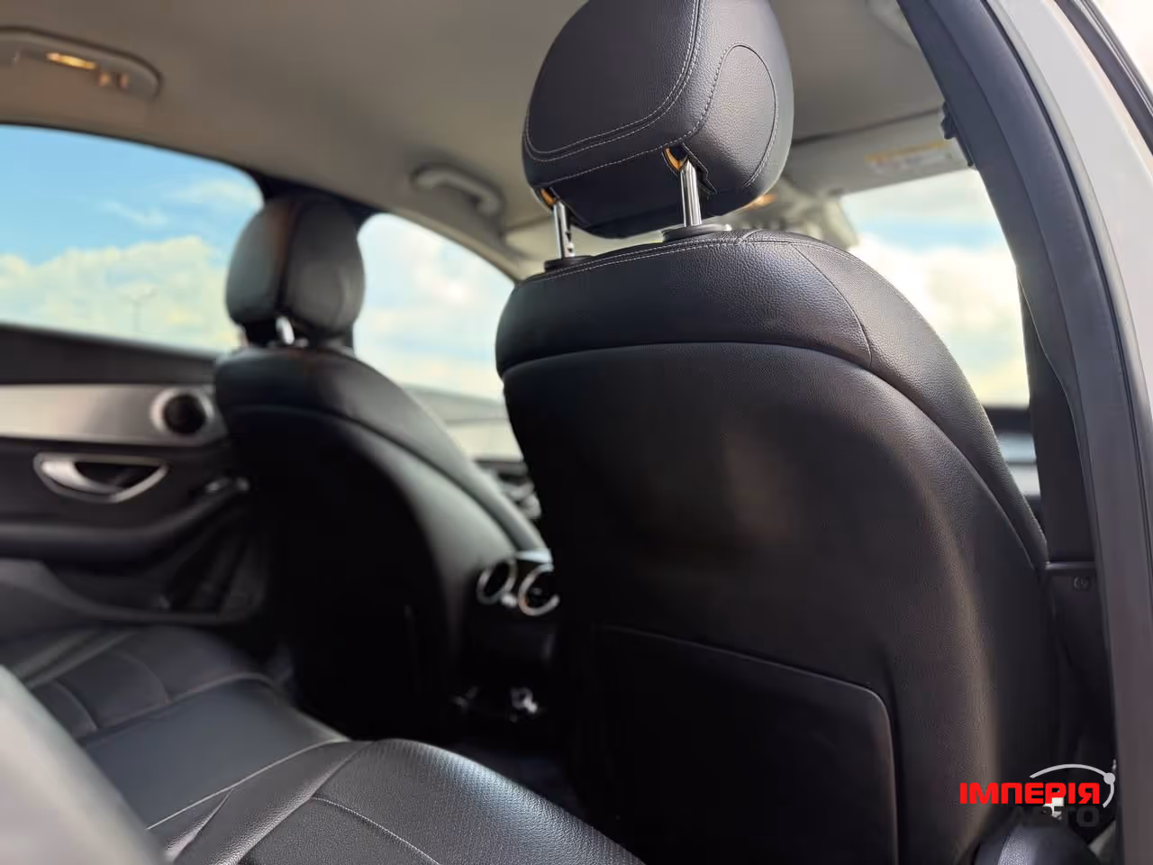 Mercedes-Benz C-Класс - фото 15