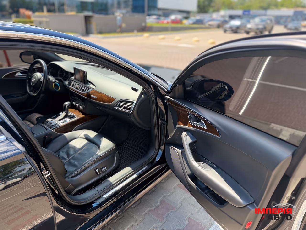 Audi A6 - фото 7