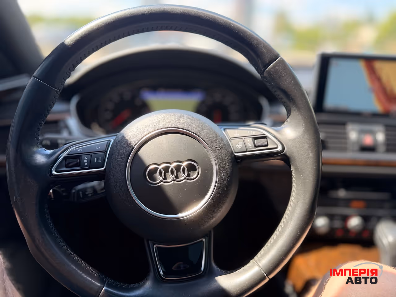 Audi A6 - фото 12