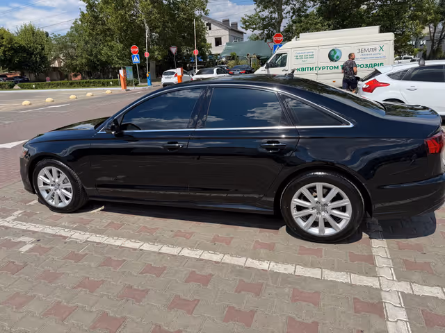 Audi A6 - фото 4