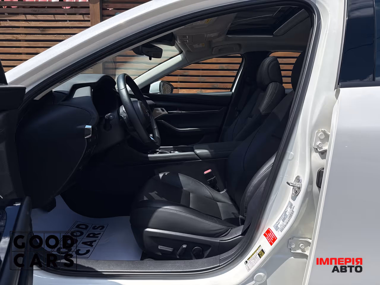 Mazda 3 - фото 27