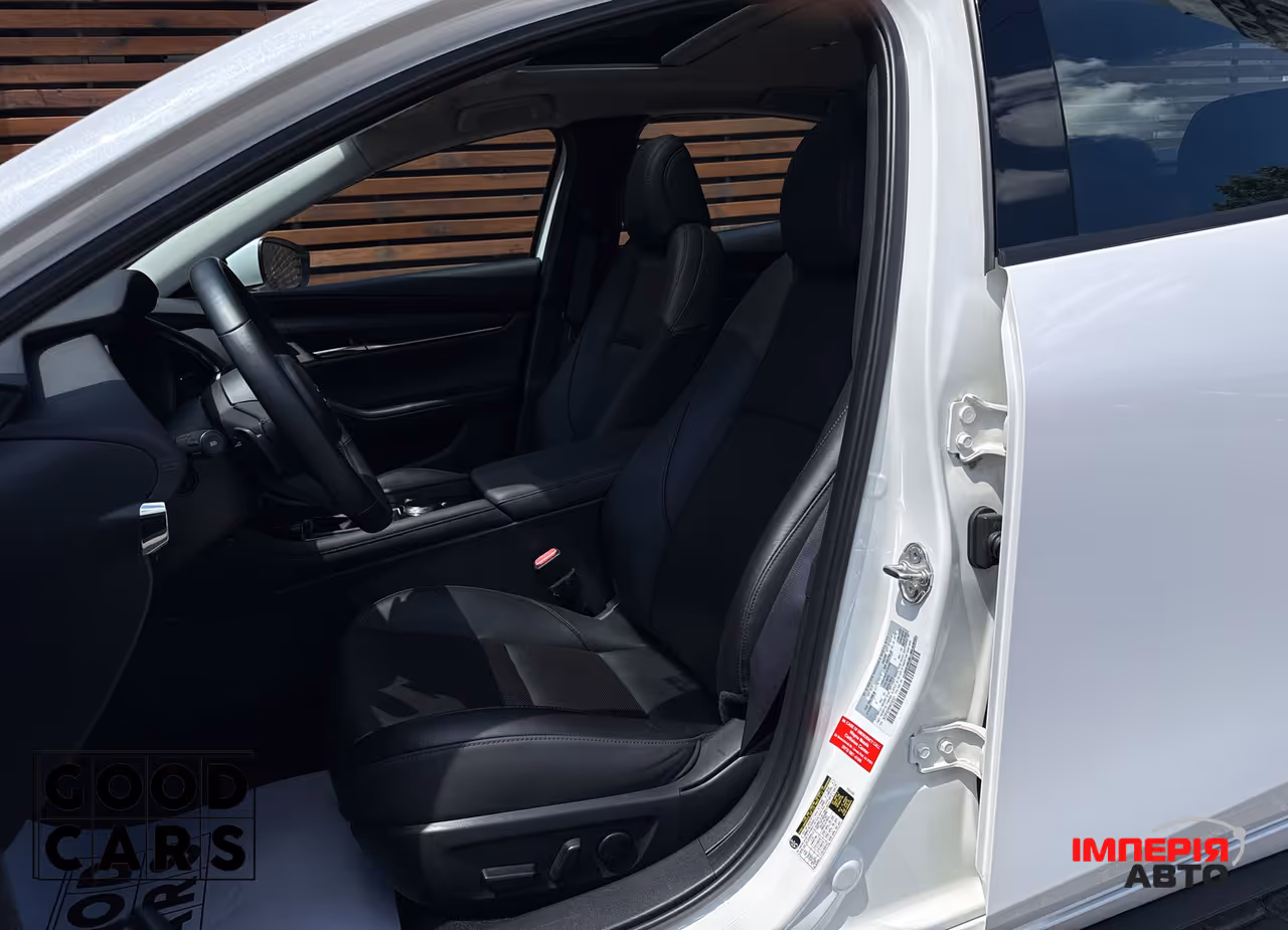 Mazda 3 - фото 28