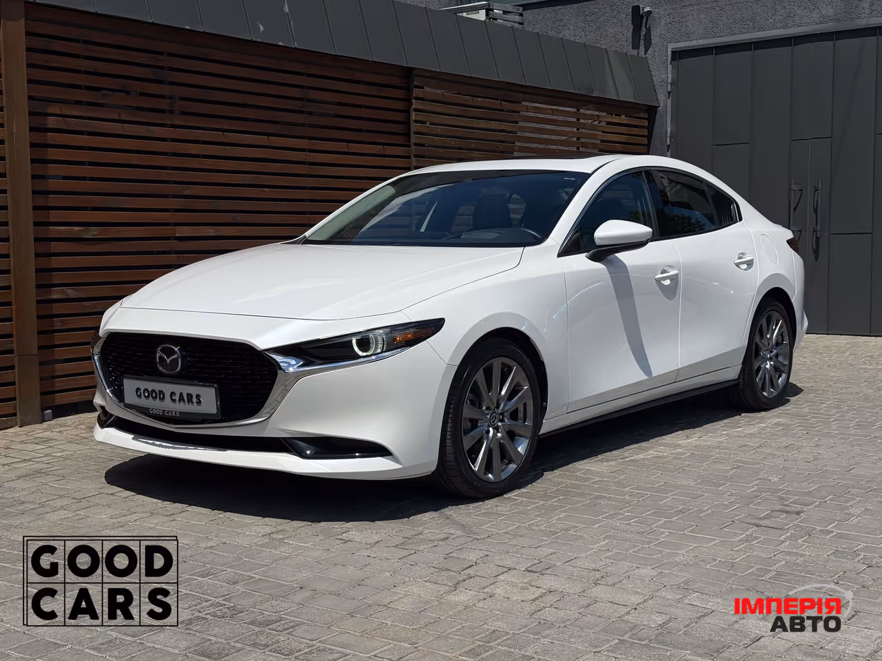 Mazda 3 - фото 3