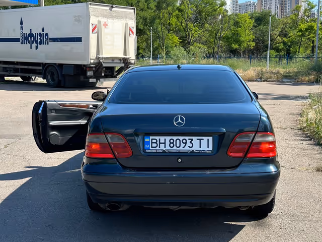 Mercedes-Benz CLK-Класс - фото 2