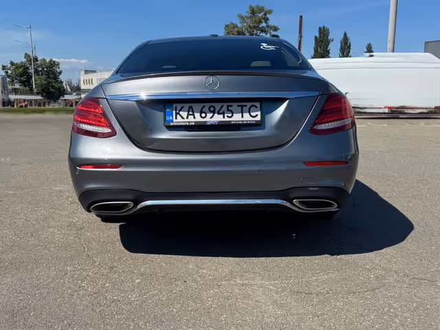 Mercedes-Benz E-Класс - фото 5