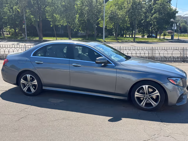 Mercedes-Benz E-Класс - фото 3