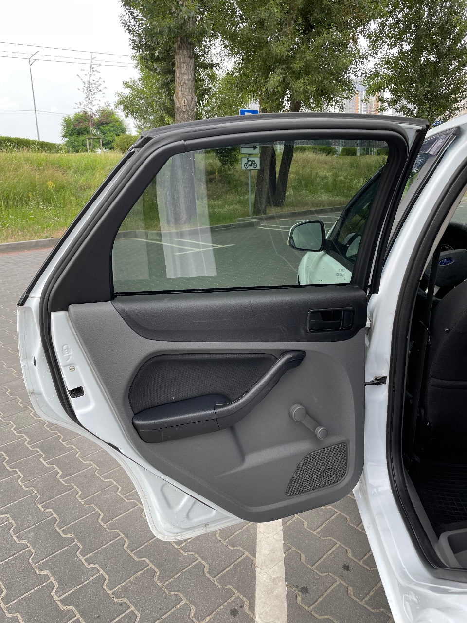 Ford Focus - фото 24