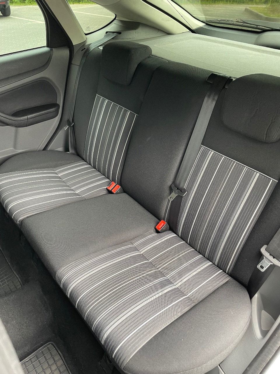 Ford Focus - фото 40