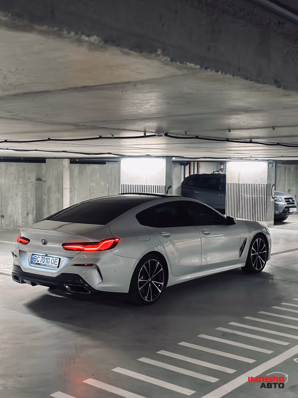 BMW 8 серії - фото 5