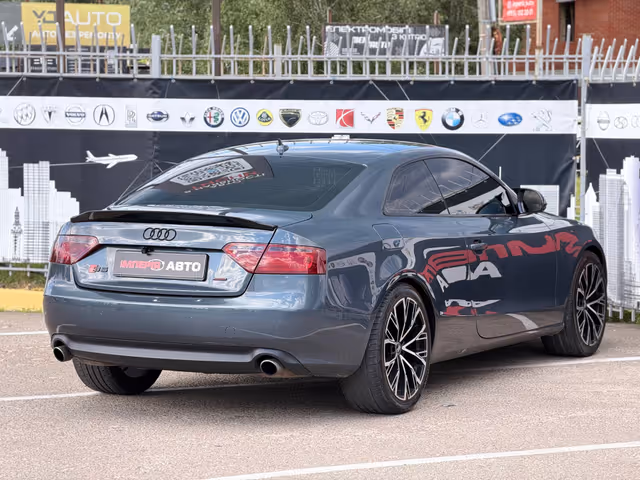 Audi A5 - фото 5