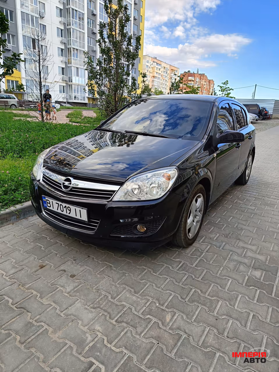 Opel Astra - фото 1