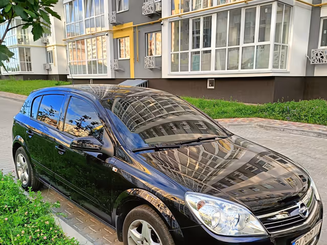 Opel Astra - фото 5