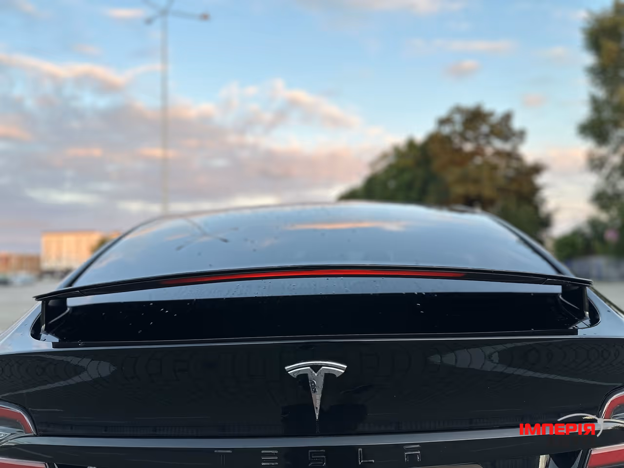 Tesla Model X - фото 16