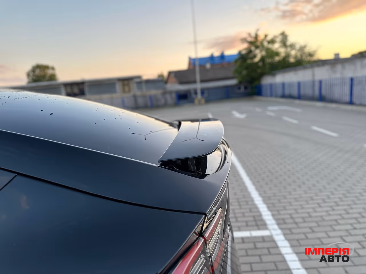 Tesla Model X - фото 15