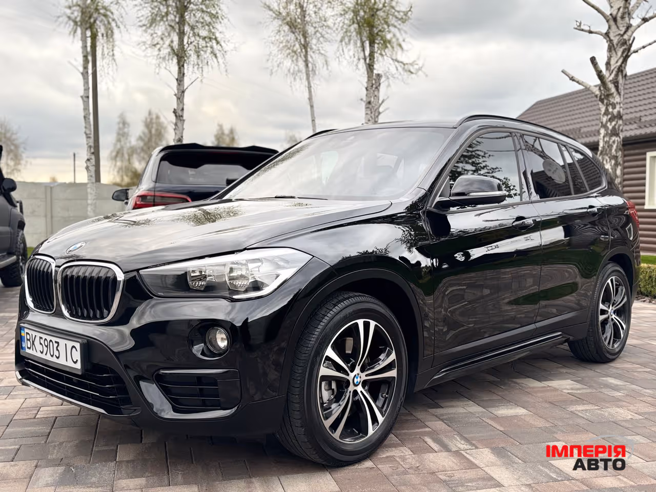 BMW X1 - фото 2