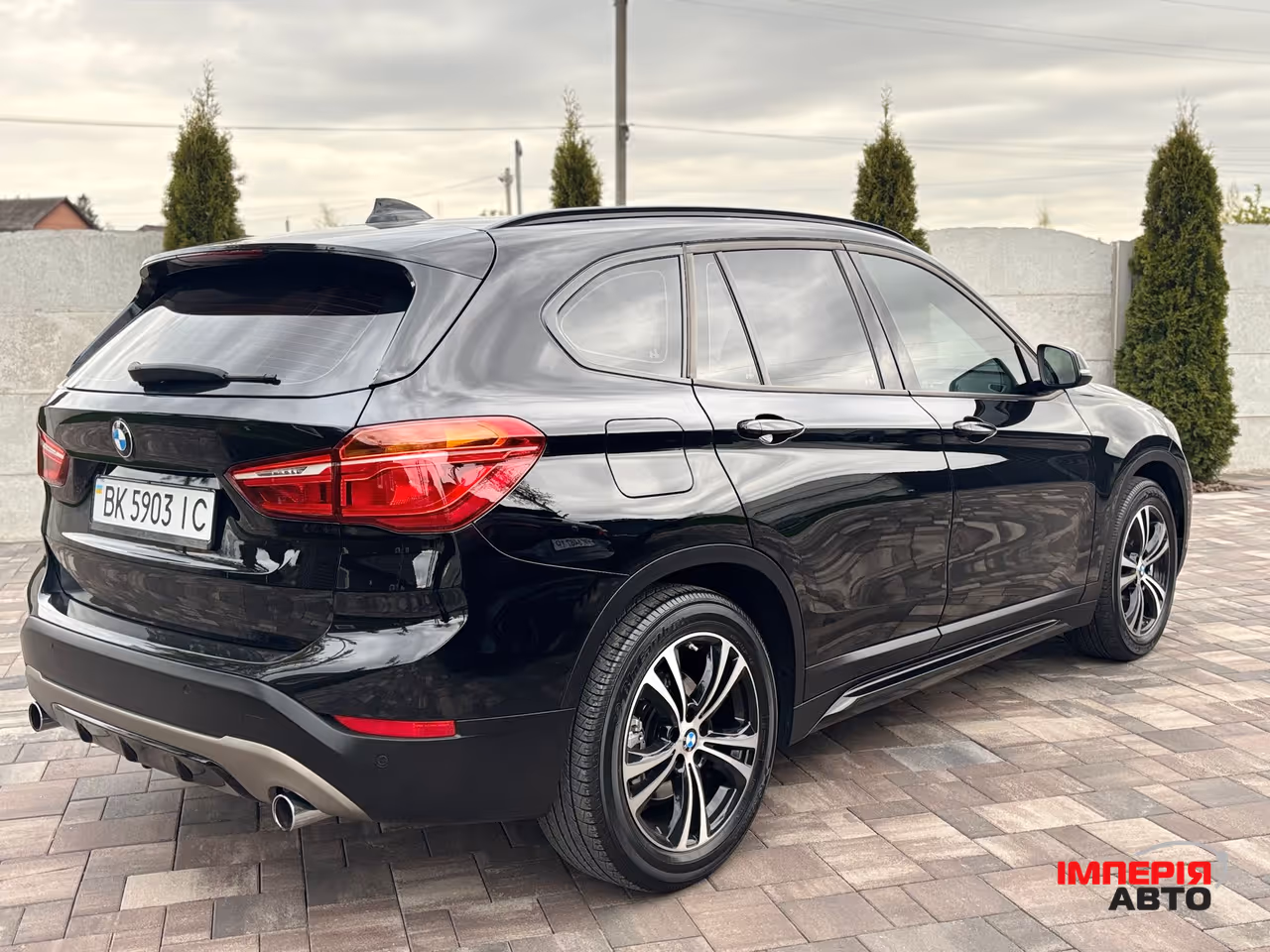 BMW X1 - фото 3