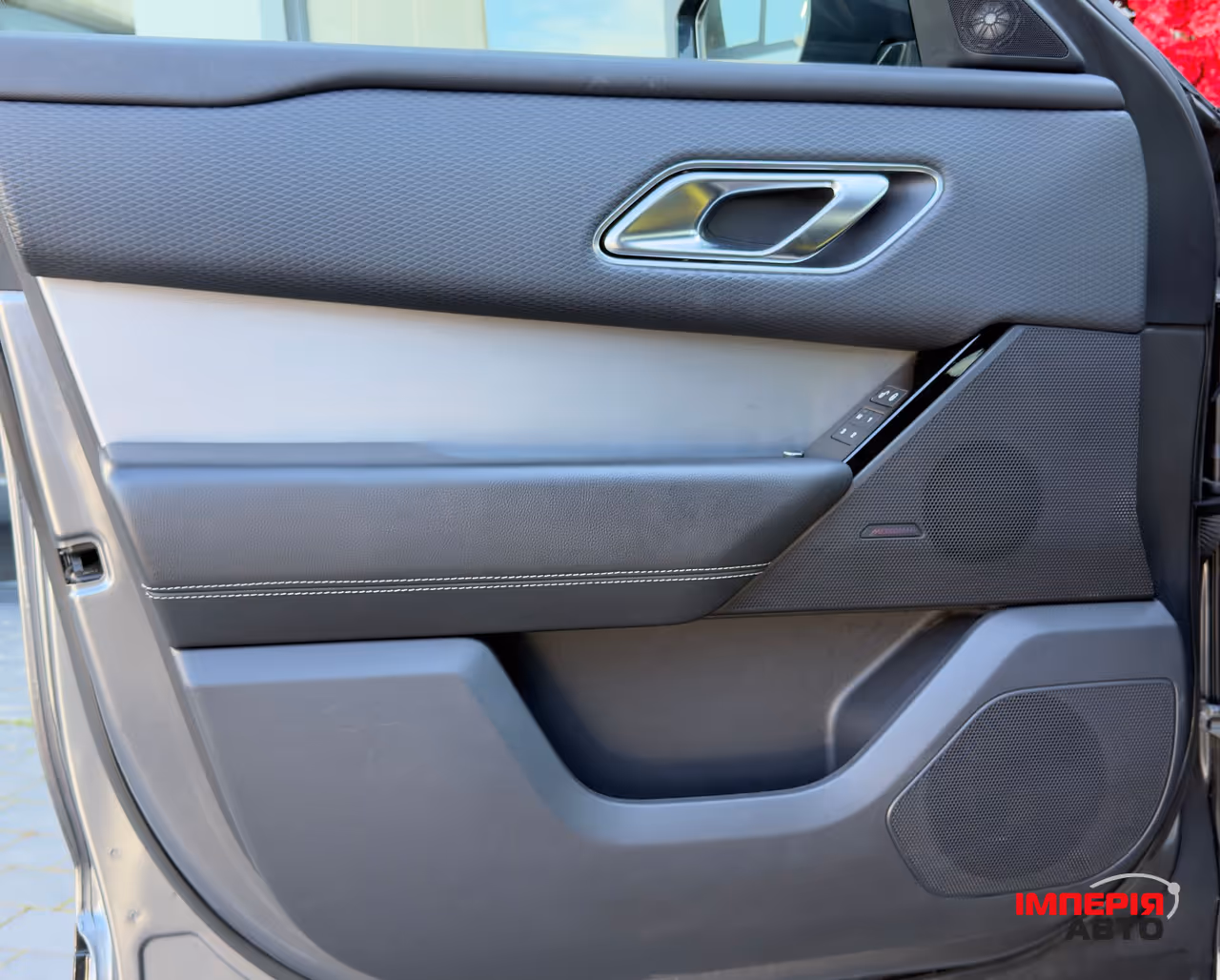 Land Rover Range Rover Velar - фото 29