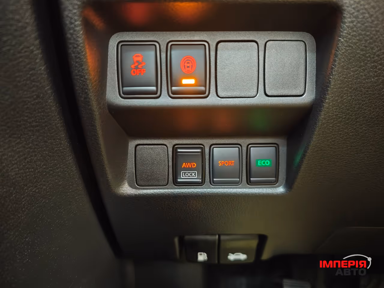 Nissan Rogue Sport - фото 16