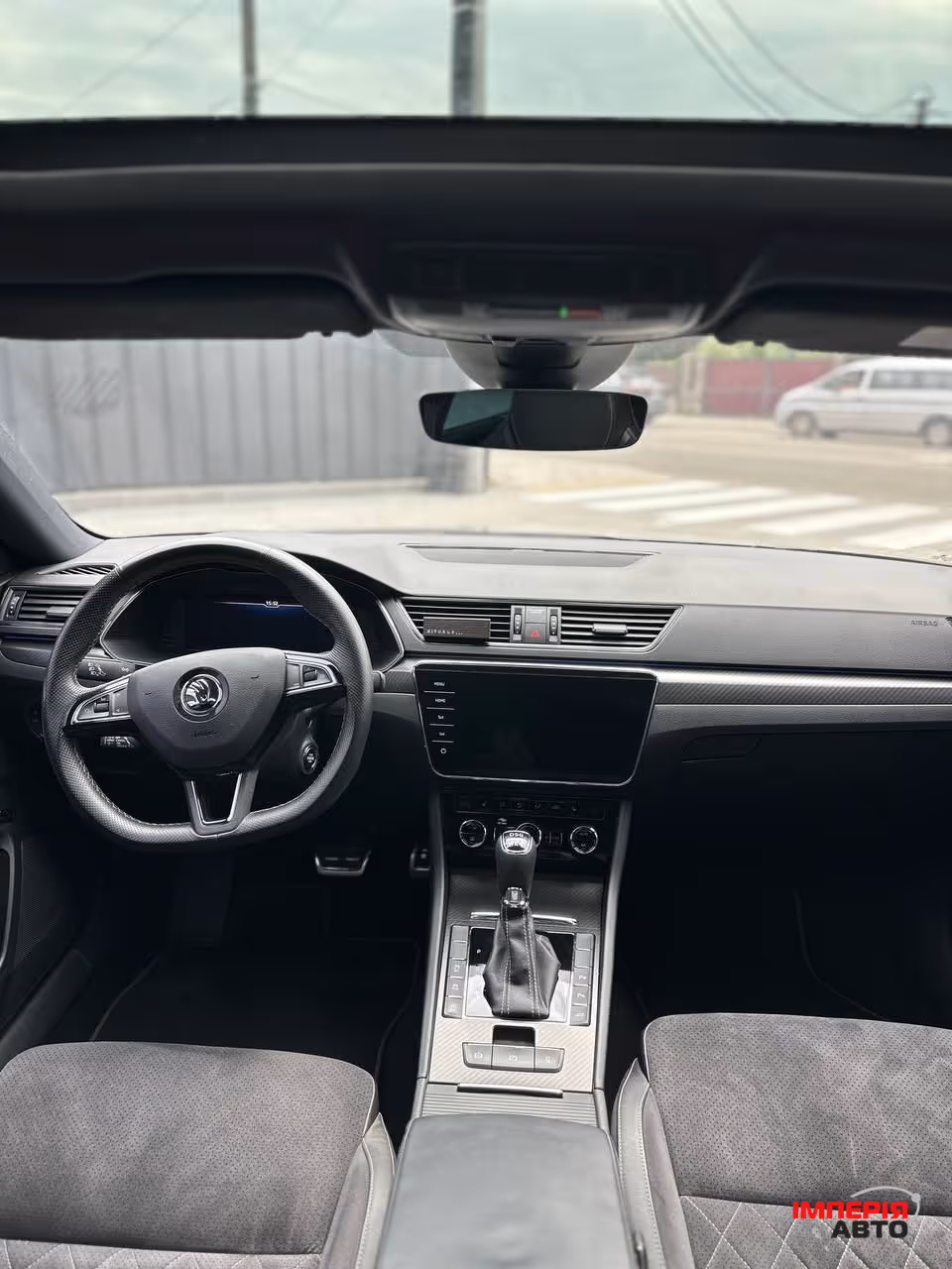 Skoda Superb - фото 7
