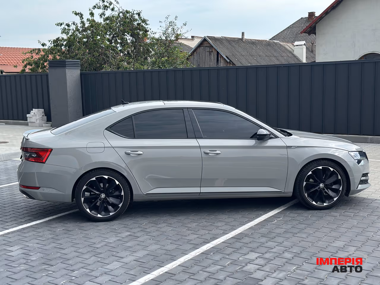 Skoda Superb - фото 5